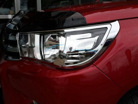 NS001 Toyota Hilux Revo Far Çerçevesi, Krom