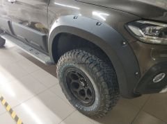 Çamurluk Kaplama ( Dodik Seti ), Civatalı, Mercedes X-Class