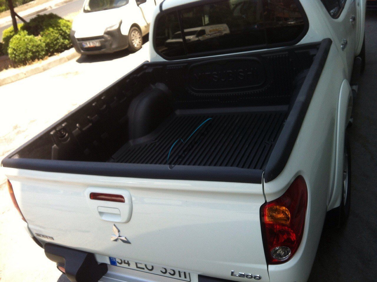 KH001 Mitsubishi L200 Kenarlı Havuz, Aeroklas