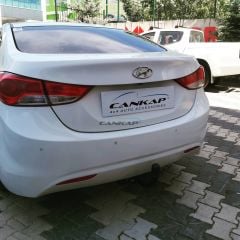 Hyundai Elantra Çeki Demiri J63