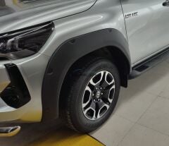 Çamurluk Kaplama ( Dodik Seti ), Civatasız, Toyota Hilux Revo