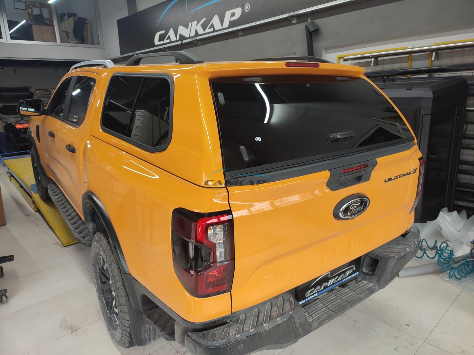 SM4 Ford Ranger Smart Top Yan Camları Sürgülü Kabin
